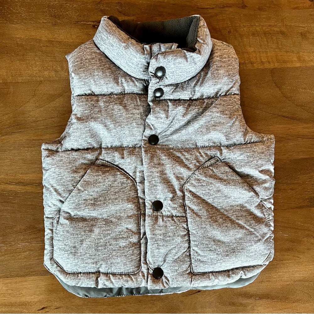Gap Vest - Puffer - Gray - Button - Baby boy 18 months